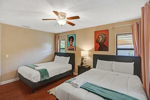 New Adorable Villa 7 Min To Beach Trampoline