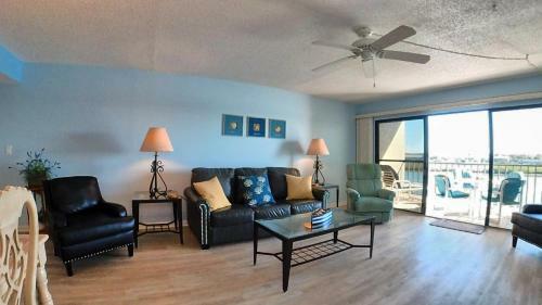 Apartamento Gone Coastal