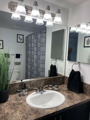 Apartamento Home Sweet Home. Cozy 2 Bedroom 2 Bath