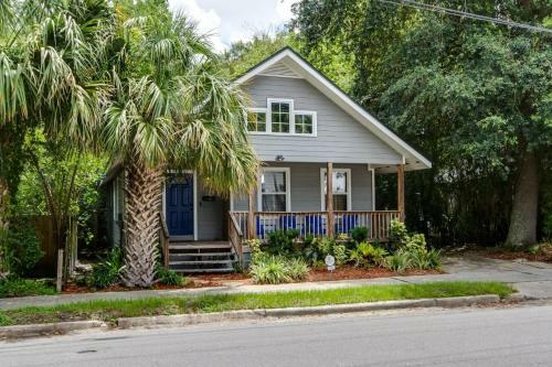 King St Bungalow