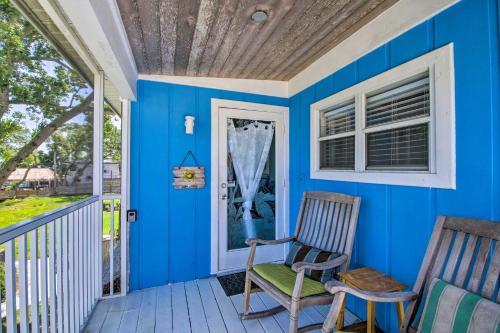Tropical Villa Screened Porch And Water View!