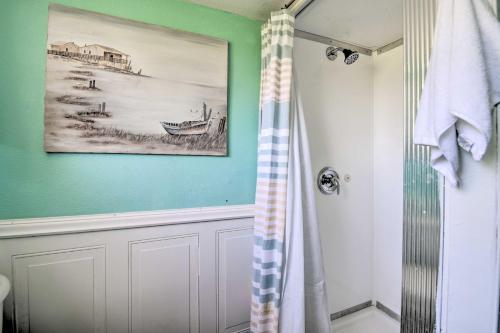 Waterfront Villa With Deck And Dolphin Watching!