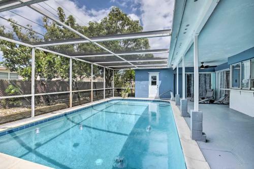 Modern Miramar Retreat With Grill 8 Mi To Beach