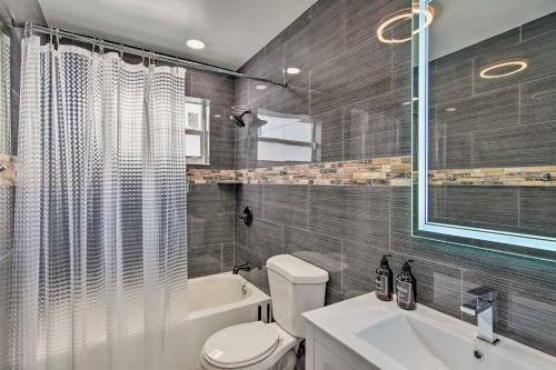 Modern Miramar Retreat With Grill 8 Mi To Beach