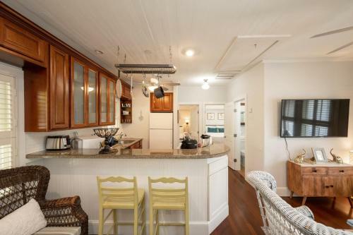 Conch Cottage