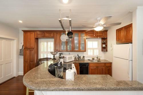 Conch Cottage