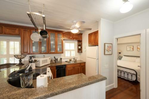 Conch Cottage