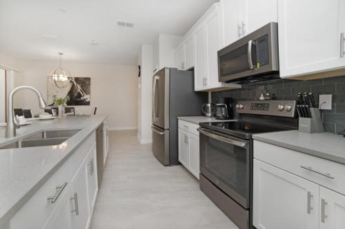 Talk A Walk Down Memory Lane Townhouse