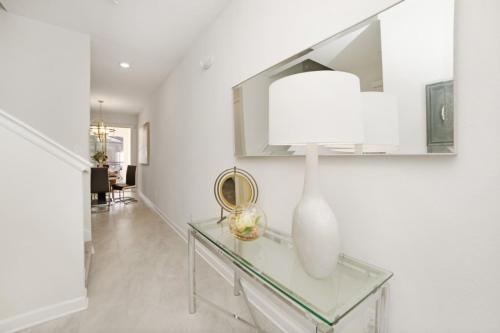 Talk A Walk Down Memory Lane Townhouse