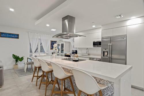 Apartamento Romantic 3bd House/rooftop,bbq, Hot Tube