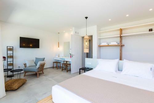 Villa Smili-naiades/3 Bedrooms, Luxury, Beachfront