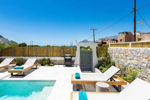 Villa Smili-naiades/3 Bedrooms, Luxury, Beachfront