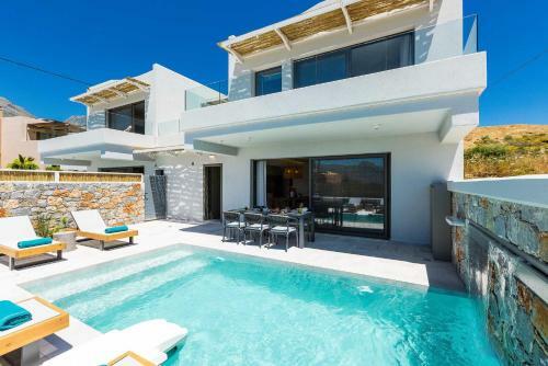 Villa Smili-naiades/3 Bedrooms, Luxury, Beachfront