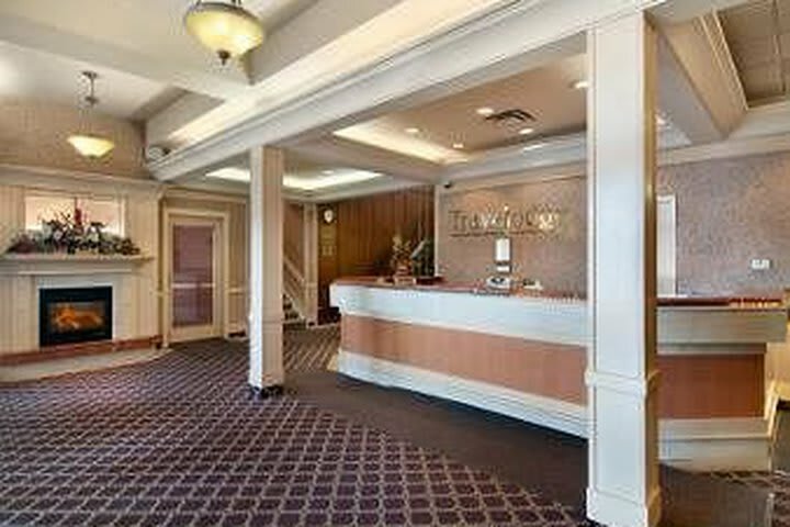 Hotel Travelodge Edmonton East