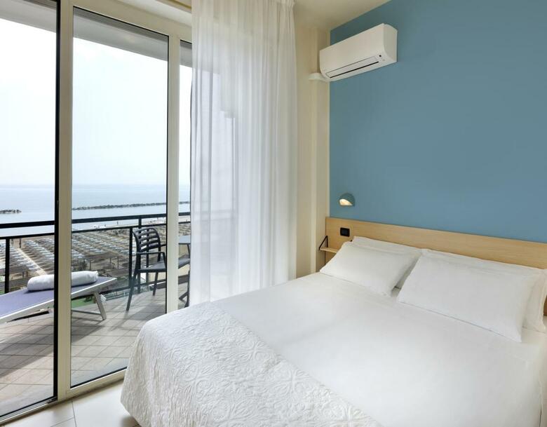 Hotel Constellation