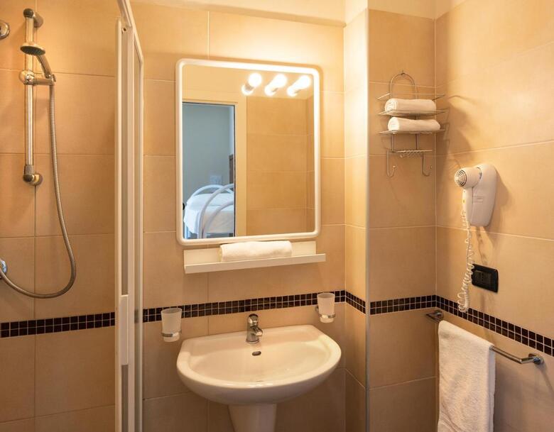 Hotel Constellation