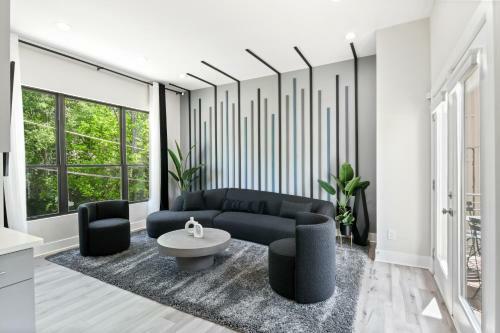 The Red Door - Ultra Modern Atlanta Home
