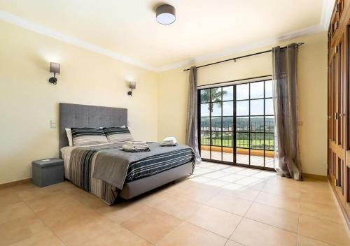 Algarve Luxury Home With Private Heated Pool