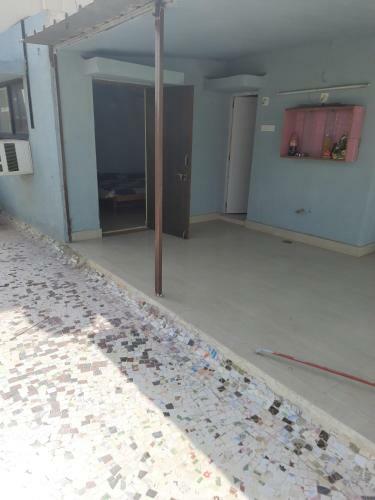 Hostal Separate Room With Terrace