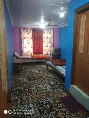 Hostal Regent Guest House