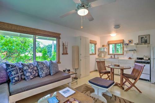 Hale Iki Kapaa Cottage - 1 Block To Beach!