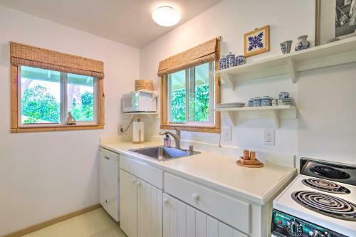 Hale Iki Kapaa Cottage - 1 Block To Beach!