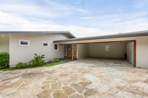 Hale Maunalua