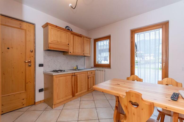 Apartamento Casa Brostolade