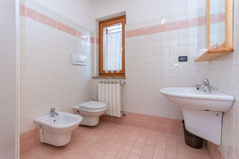 Apartamento Casa Brostolade