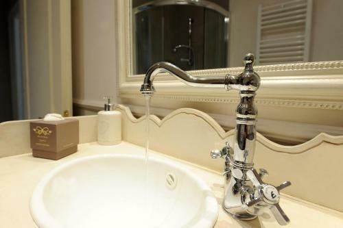 Bed & Breakfast La Gar�onniere-suite In Salerno Centro