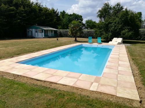 Loue Chalet 30m2 Avec Piscine