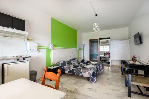 Hostal Angela Apartments New Listing