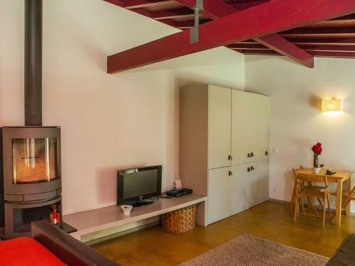 Nice Holiday Home In Carrazeda de Ansia With Private Terrace