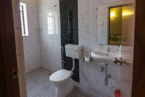 2 Bhk Apartment Walking Distance To Vagator Beach