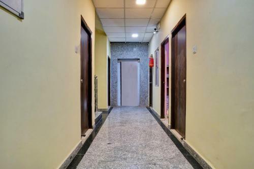 Hotel Oyo 88800 P S Guest House