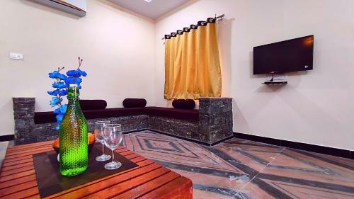 Takhat Villa By Shrigo Hotels