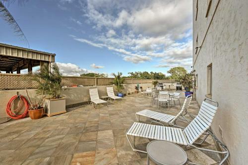 Apartamento Condo With Private Lanai, Ocean View And On-site Pool!