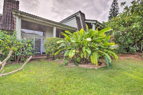 Apartamento Coastal Escape Condo With Pool, Near Beaches!