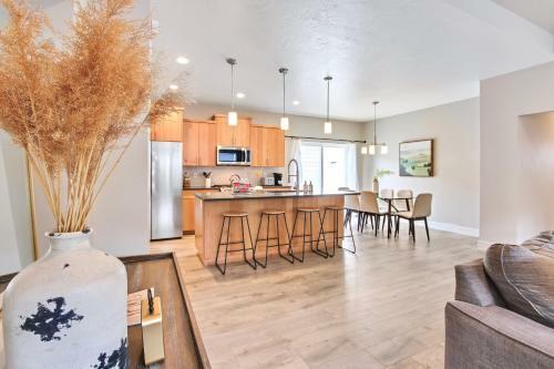 Outstanding Meridian 3 Bedroom Custom Home In Central Meridian