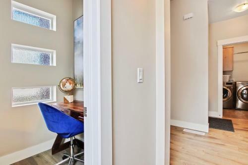 Outstanding Meridian 3 Bedroom Custom Home In Central Meridian