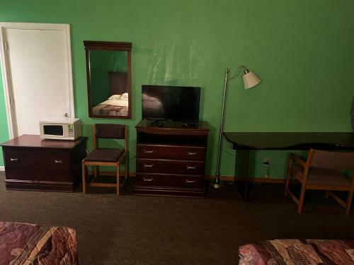 Town & Country Motel
