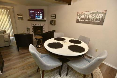 Apartamento Hemlock Hideaway By Casago Mccall - Donerightmanagement
