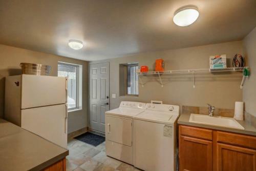 Mackinaw Manor By Casago Mccall - Donerightmanagement