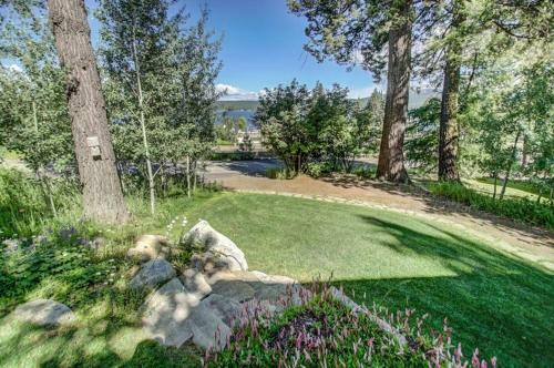 Mackinaw Manor By Casago Mccall - Donerightmanagement