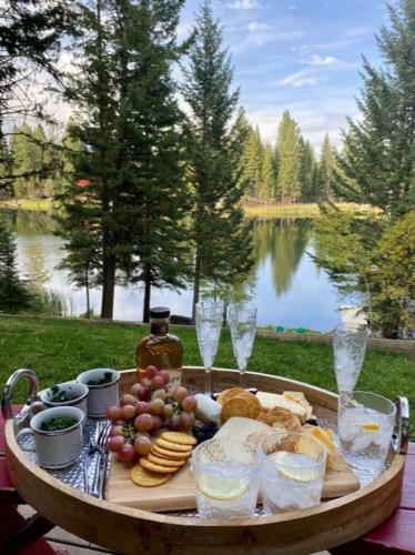 Pines On The Pond By Casago Mccall - Donerightmanagement
