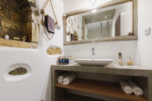 Seaside Villa Glyfa Paros