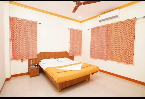 Hotel Saaj Vhilla