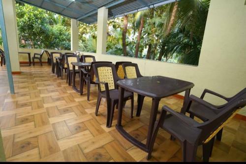 Hotel Saaj Vhilla