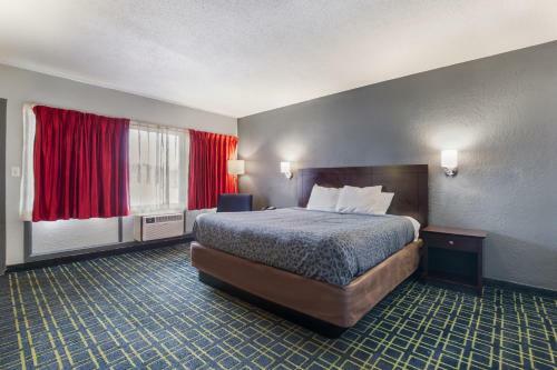 Hotel One Life Studios