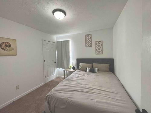 Apartamento Bright & Modern 3-br Home Downtown Indy East!